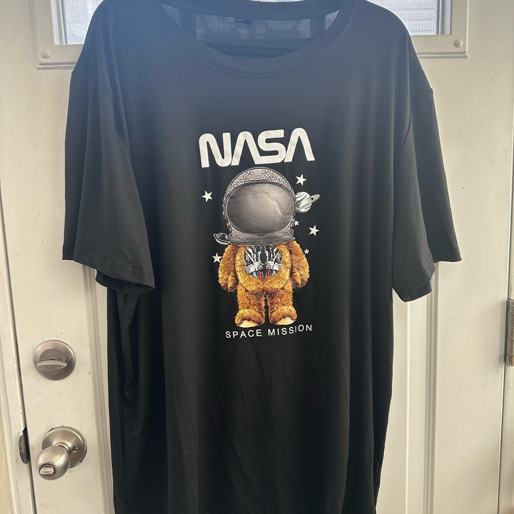 SHEIN Black NASA Space Mission Bear Graphic Tee